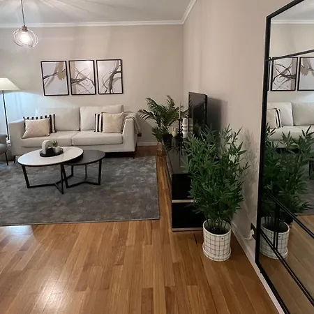 Modern Urban Φουνκάλ