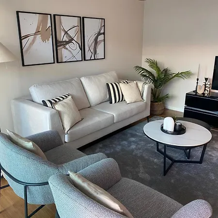 Modern Urban Φουνκάλ