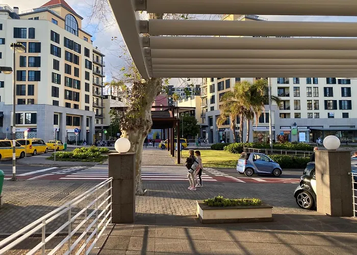 Modern Urban Apartament